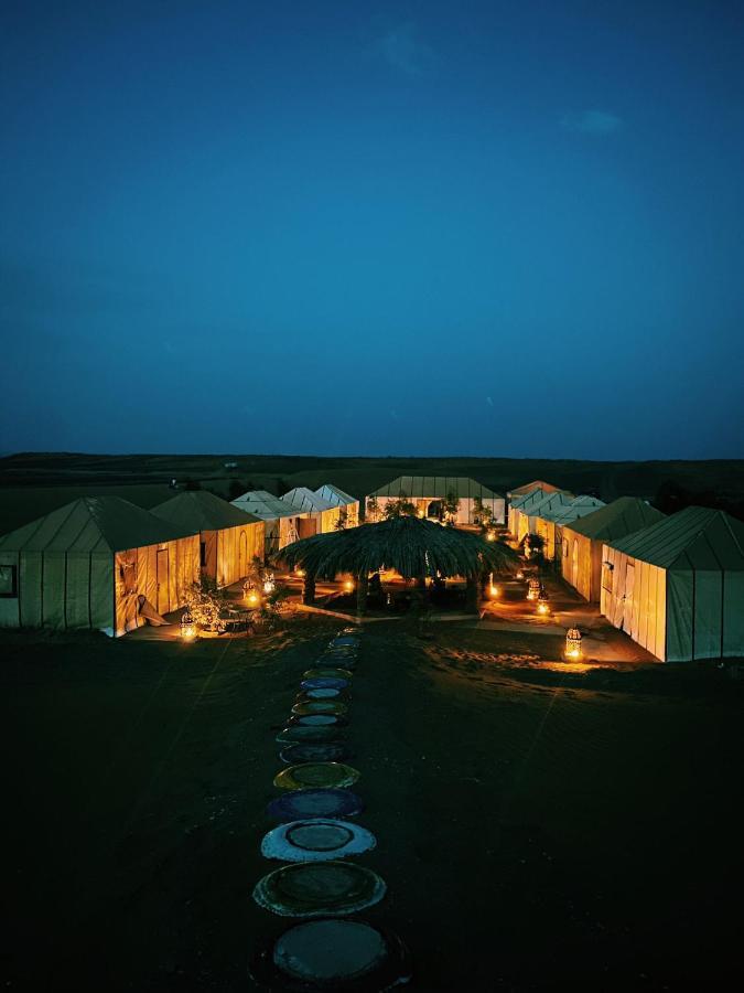 Akabar Luxury Desert Camp Merzouga Zewnętrze zdjęcie
